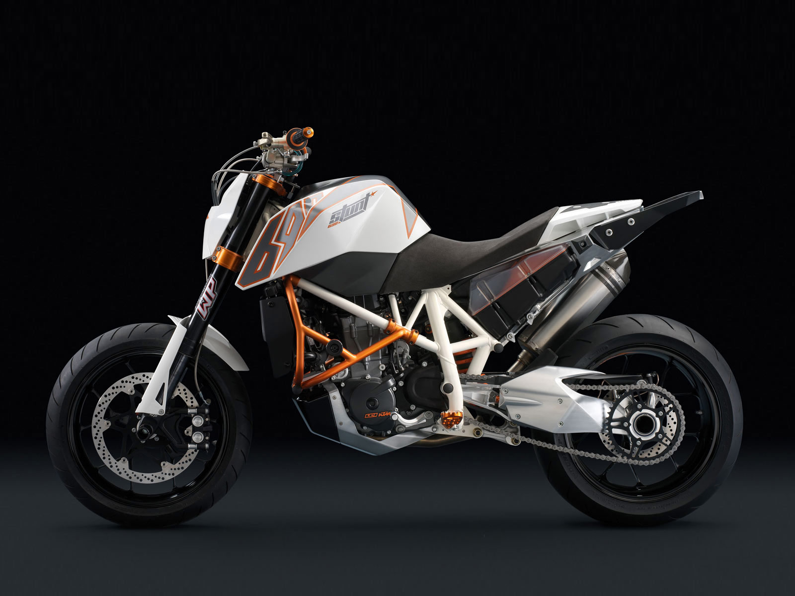 http://4.bp.blogspot.com/-nSW-dbLfkHA/Tnv2angAV9I/AAAAAAAABPM/Z7FDODYjx_0/s1600/ktm_690_stunt_concept_2008-motorcycle-desktop-wallpaper_1.jpg