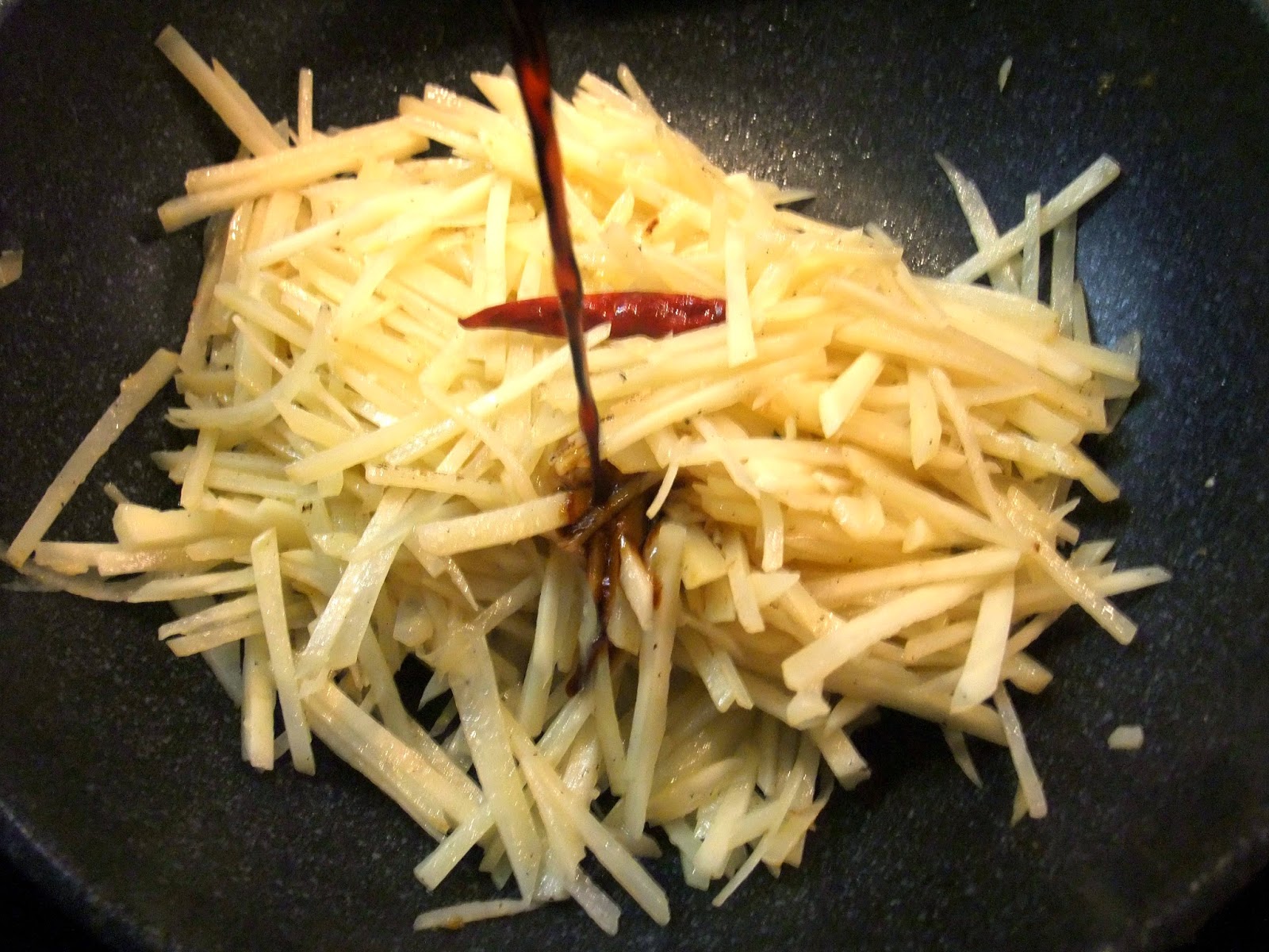 Susan's SavourIt! HomeStyle Szechuan Shredded Potatoes...