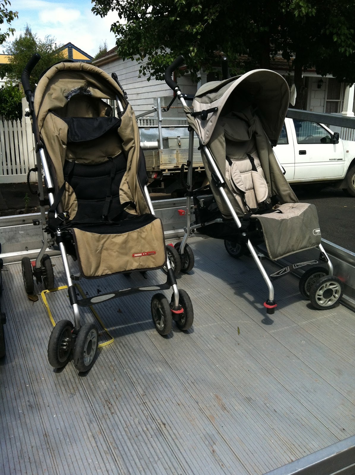 Broken stroller 48 Broken stroller 2