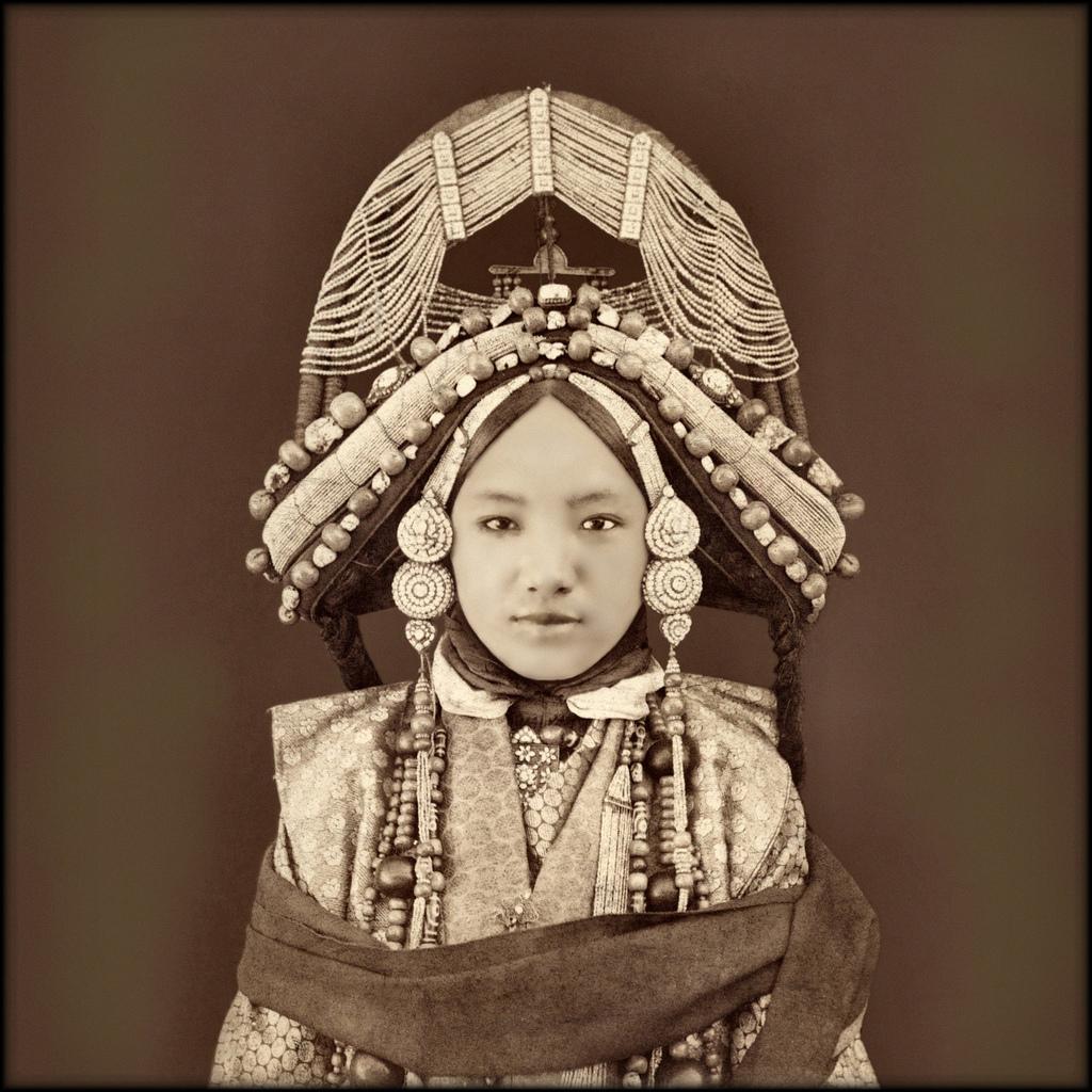 The Reel Foto The Middle Kingdom Photographs of Old China