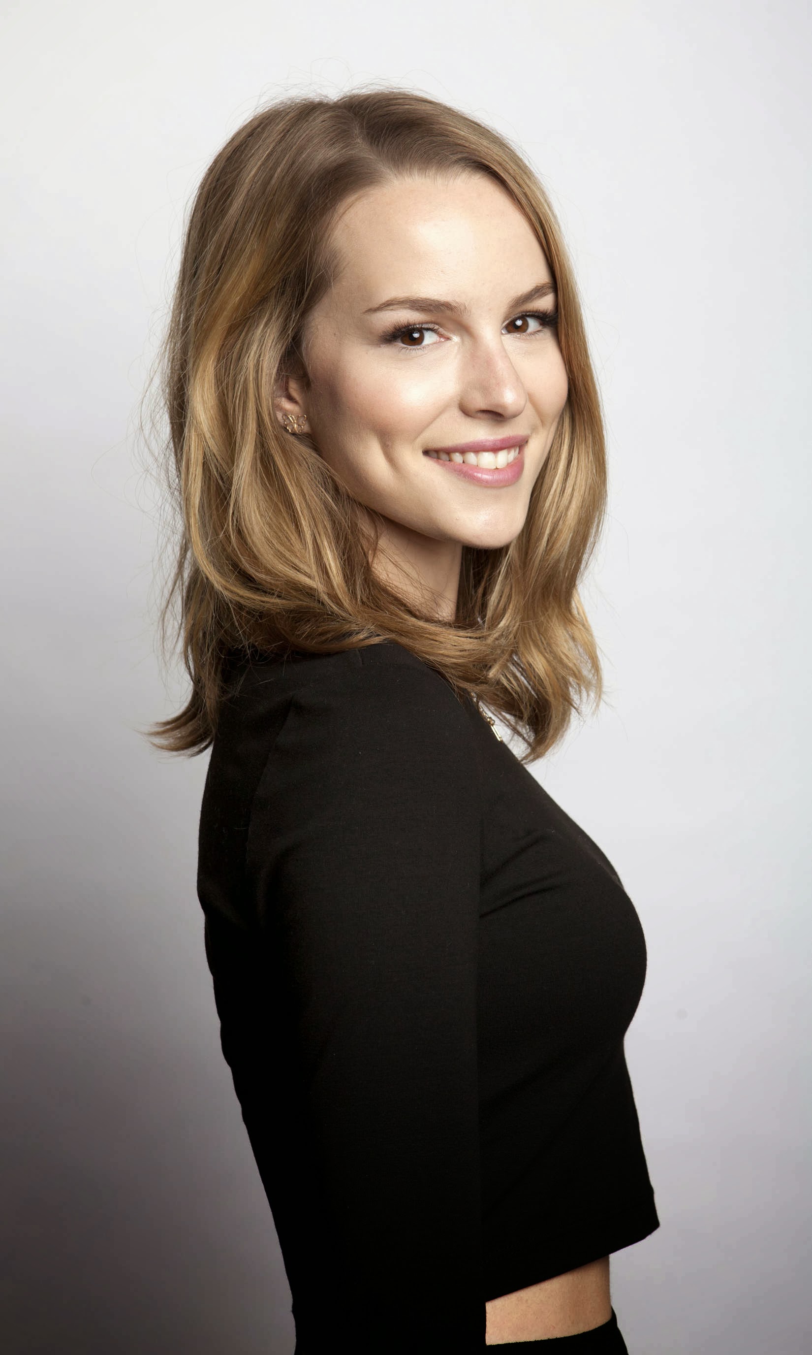 bridgit mendler summary film actresses dc christmas