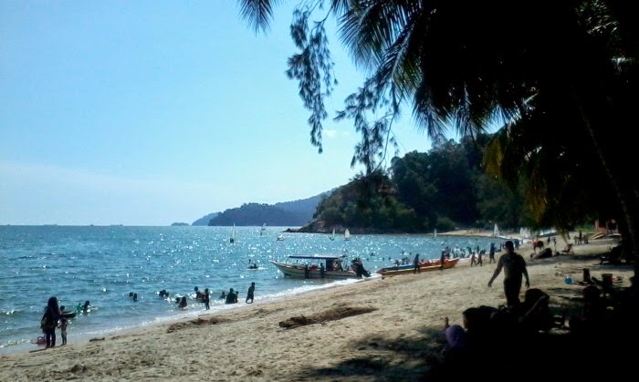 Pantai Teluk Batik