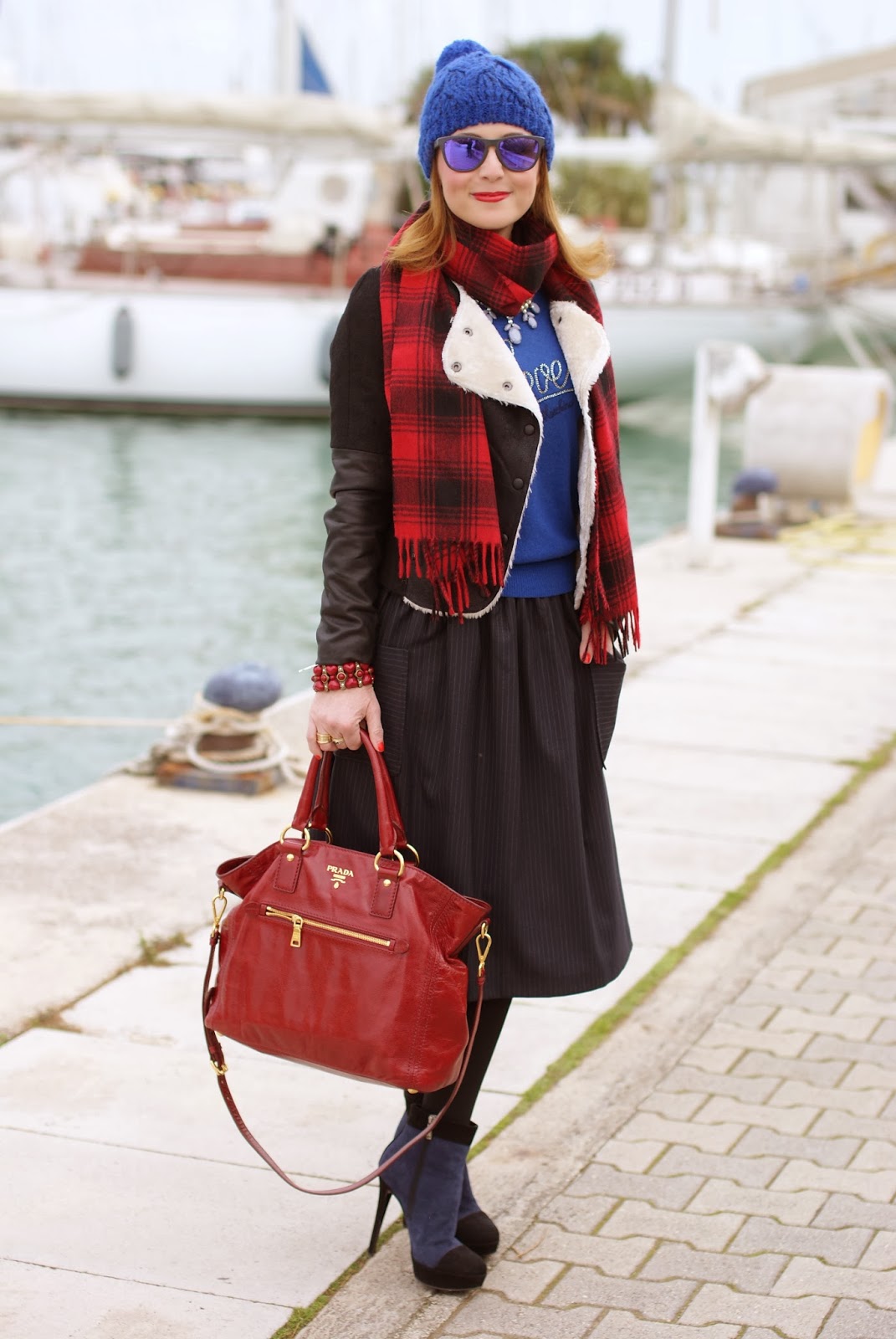 Eco shearling jacket, blue beanie Fashion and Cookies fashion and