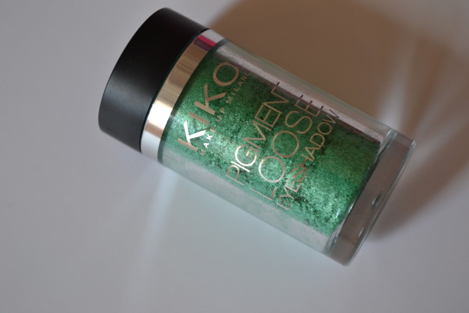 MakeUpVitamins Kiko Spring Green Pigment Loose Eyeshadow 14 Swatch