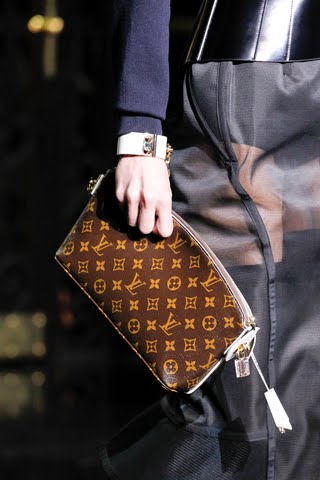 Violet Shopping Bag, Louis Vuitton Fall/Winter 2012