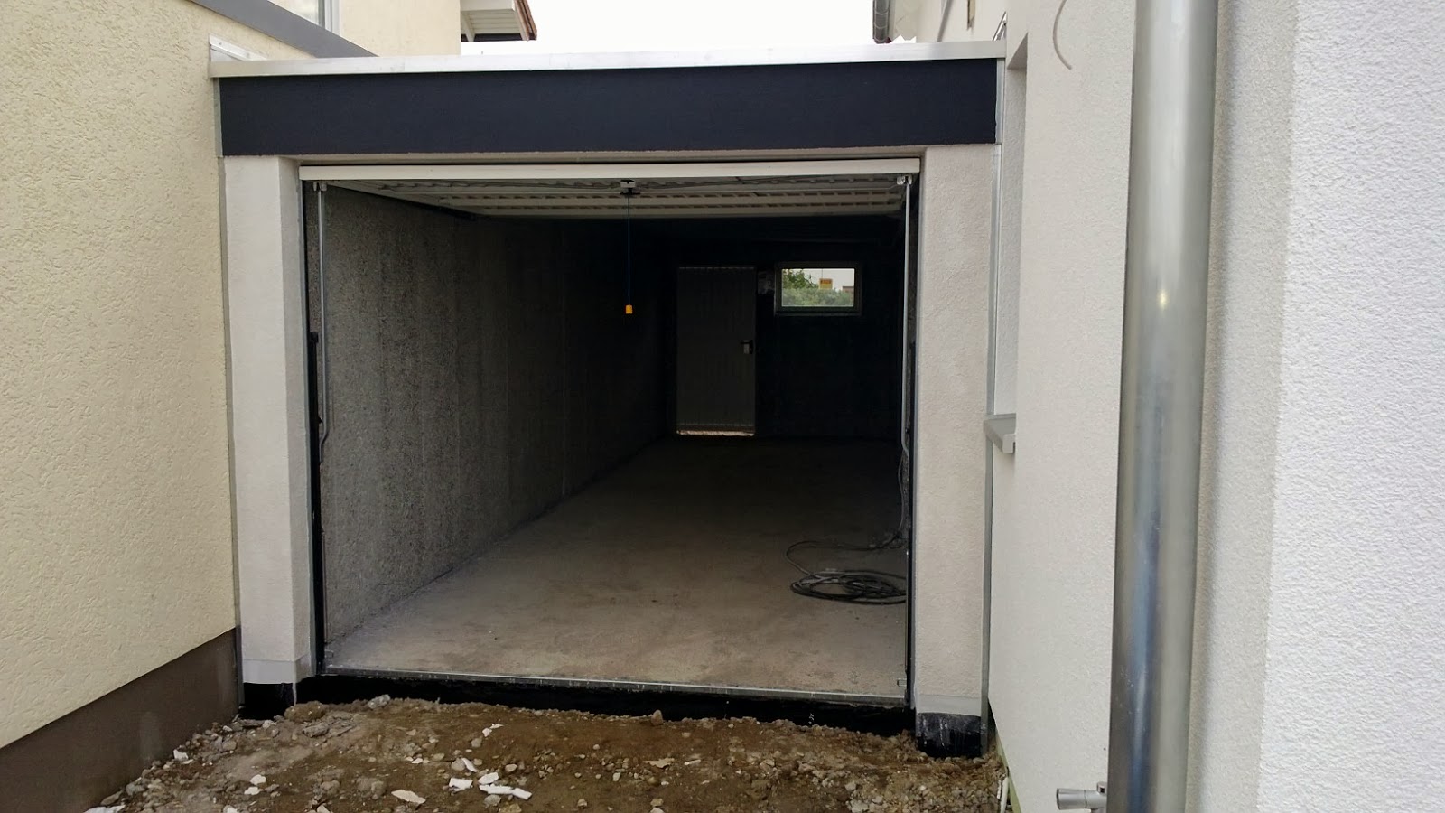 Schultes go Dirmstein: Garage verputzt Schultes go Dirmstein: Garage verputzt