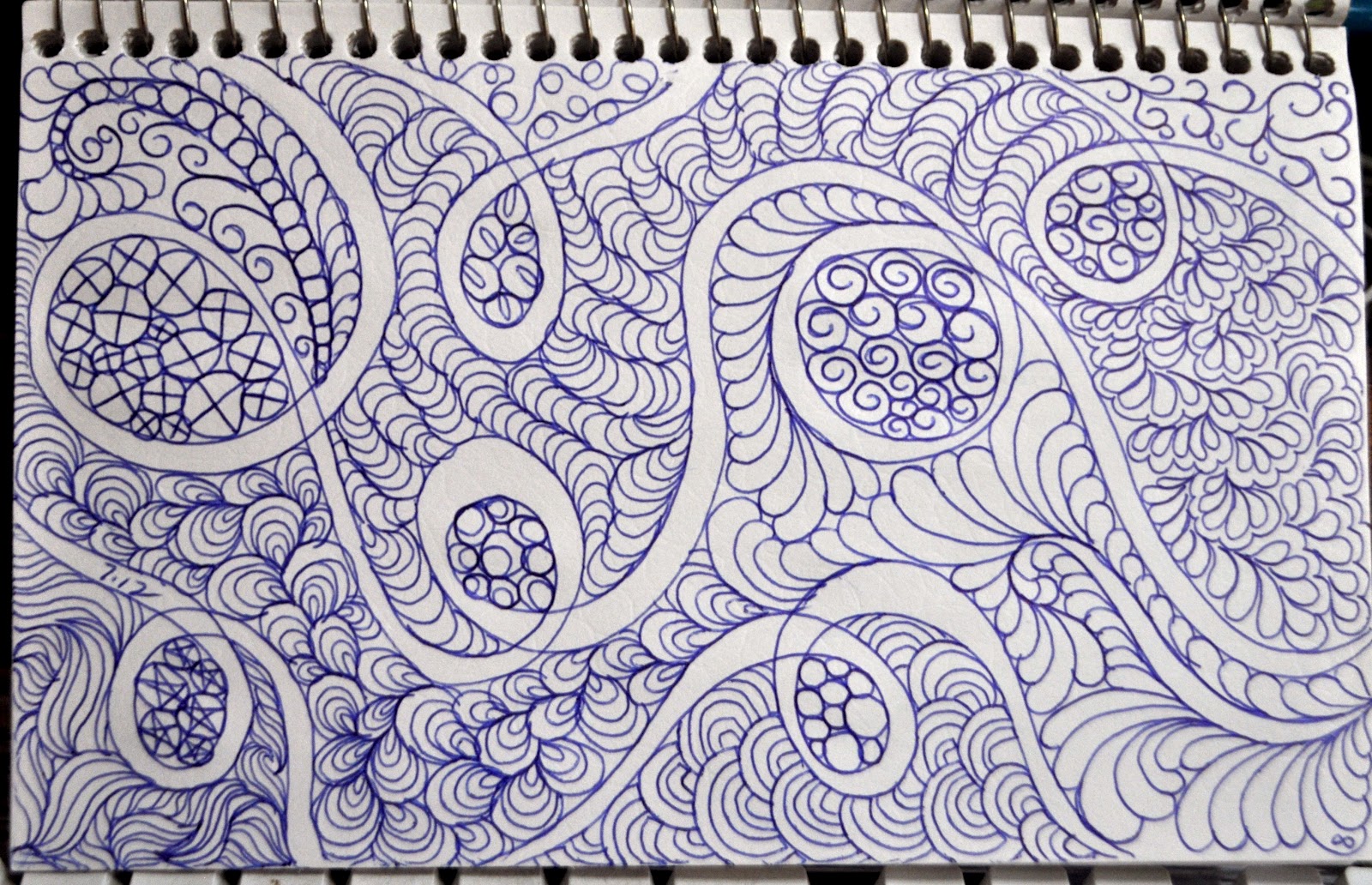 LuAnn Kessi Sketch Book......Zentangle Style Designs