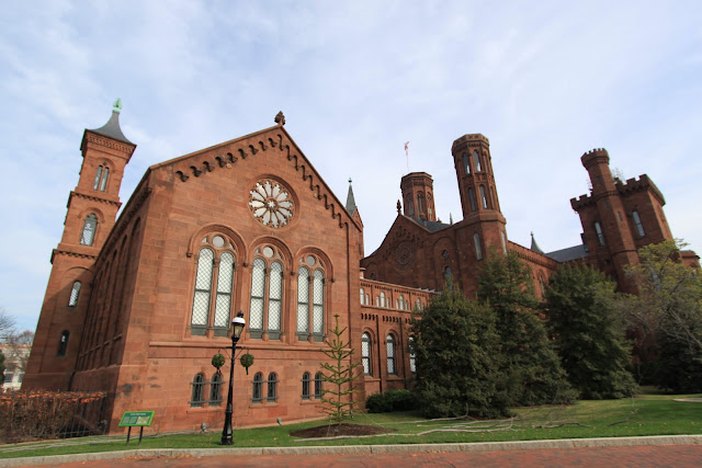 Smithsonian Castle with the garden at the back of the main building, located on the National Mall in Washington DC, USA Smithsonian Castle with the garden at the back of the main building, located on the National Mall in Washington DC, USA