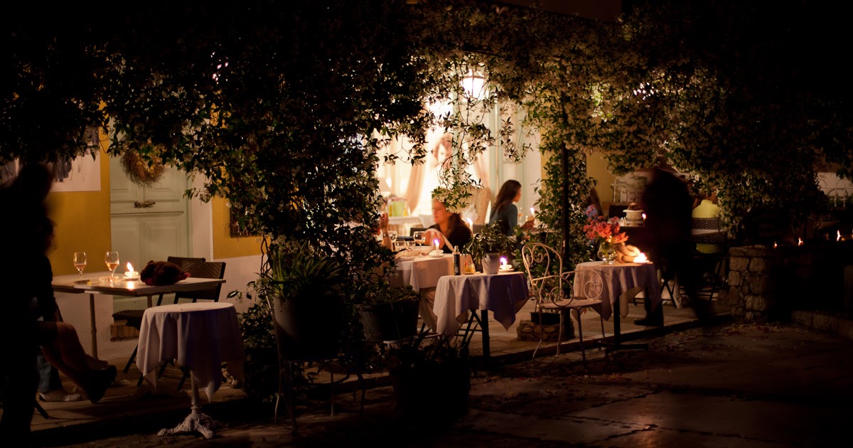 Menton Daily Photo Restaurant Beausejour by candlelight