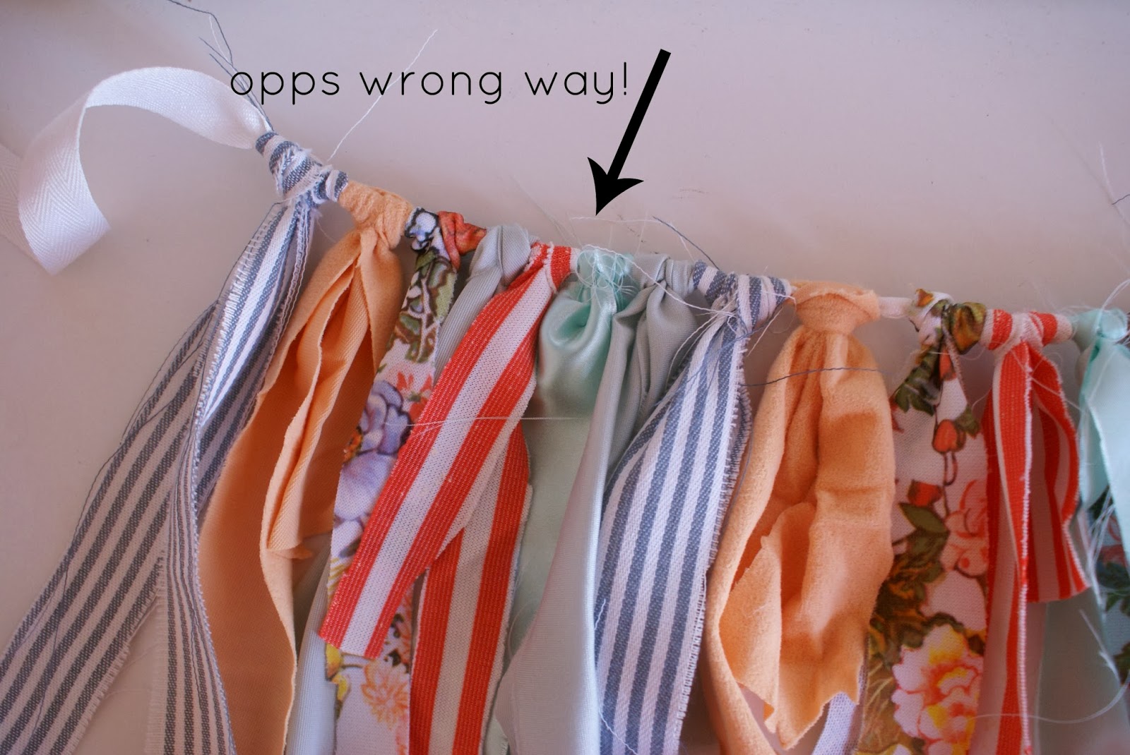 eyeful of lovely DIY Fabric Streamer Tutorial (from fabric scraps!!)
