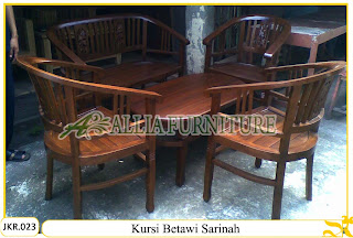 Set Kursi Teras & Meja Ukiran Betawi Sarinah Kayu Jati Set Kursi Teras & Meja Ukiran Betawi Sarinah Kayu Jati