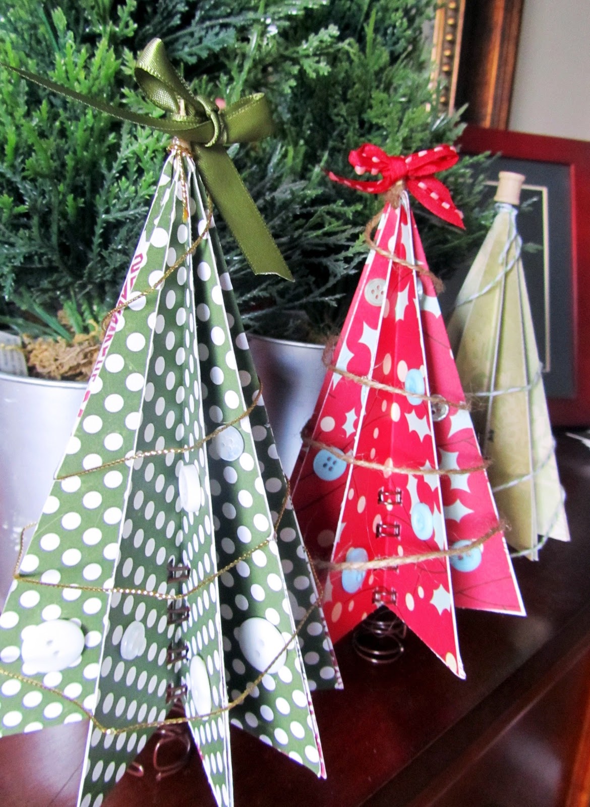 BindItAll Oh (BinditAll) Christmas Tree!