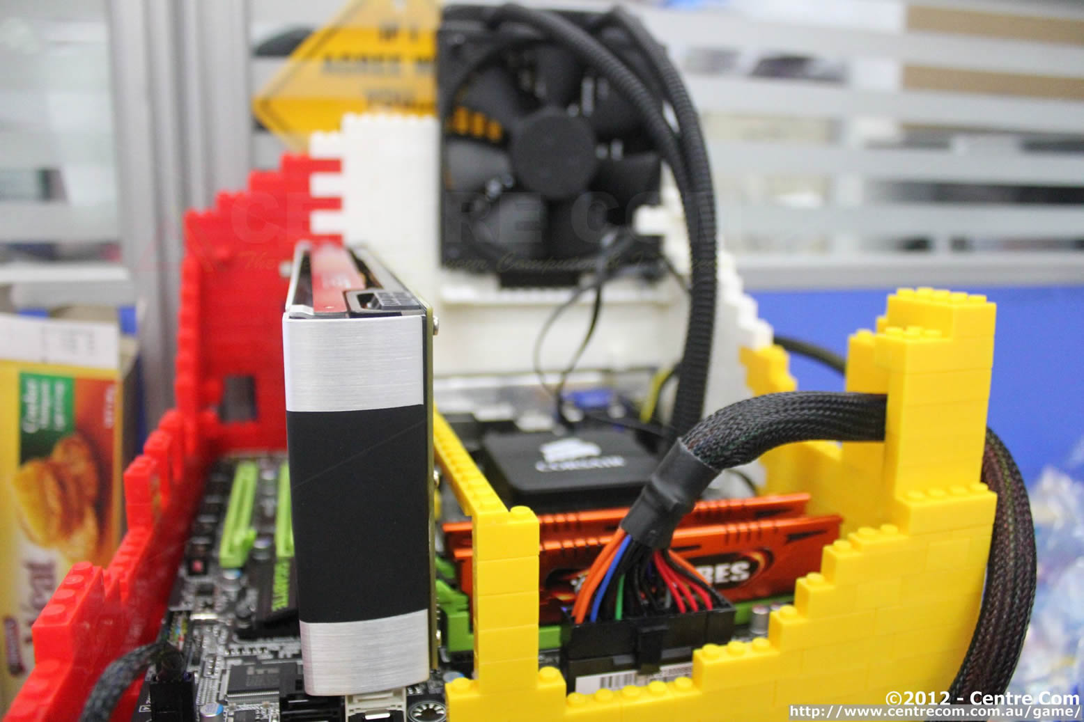Lego Radiator centre com: centre com builds a lego pc! Lego Radiator centre com: centre com builds a lego pc!