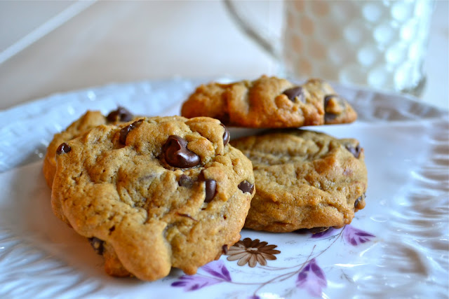 Chocolate Chip Cookies | www.motherthyme.com