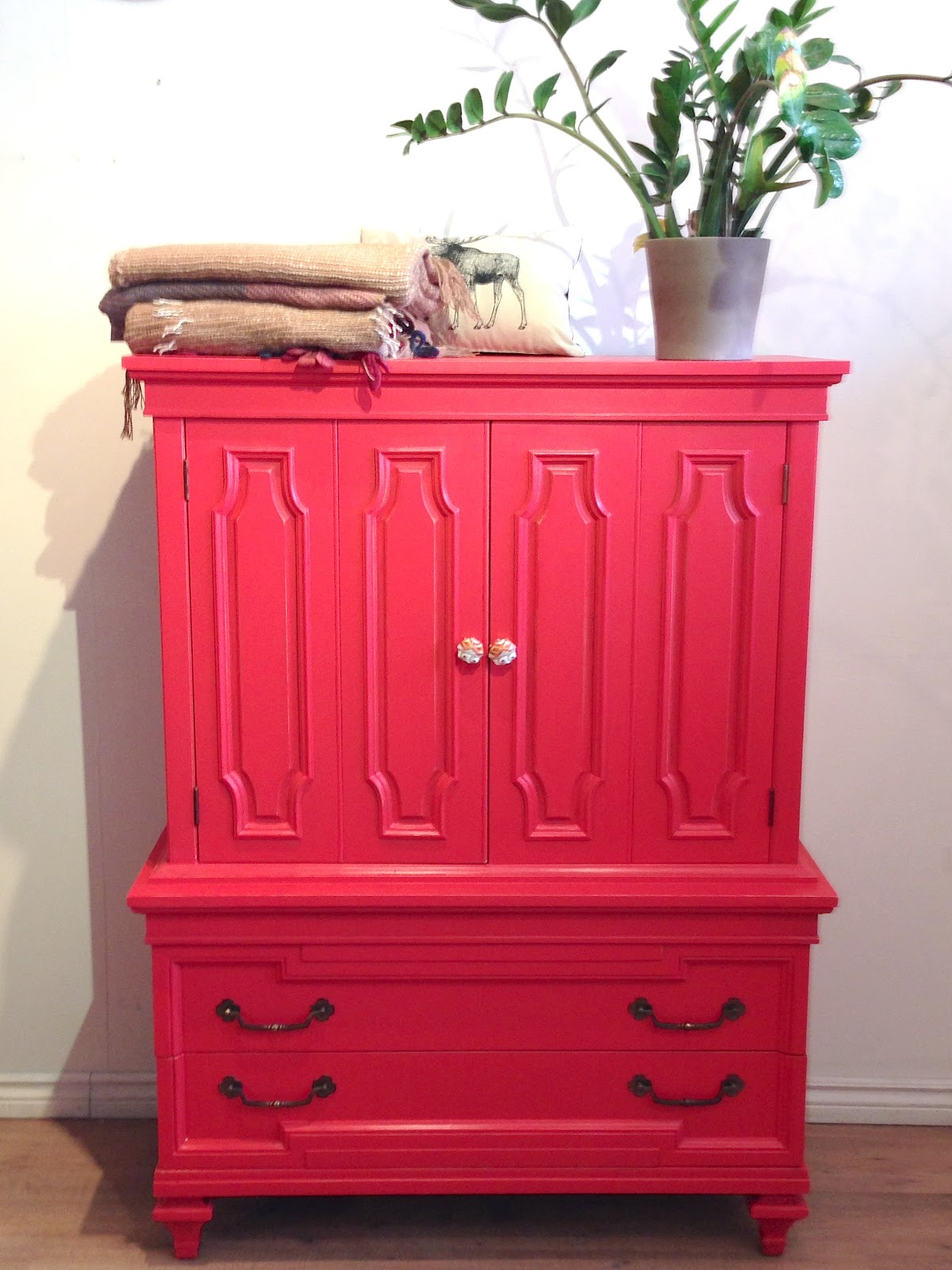 Poppyseed Creative Living Latest Poppy Coral Tall Boy Dresser