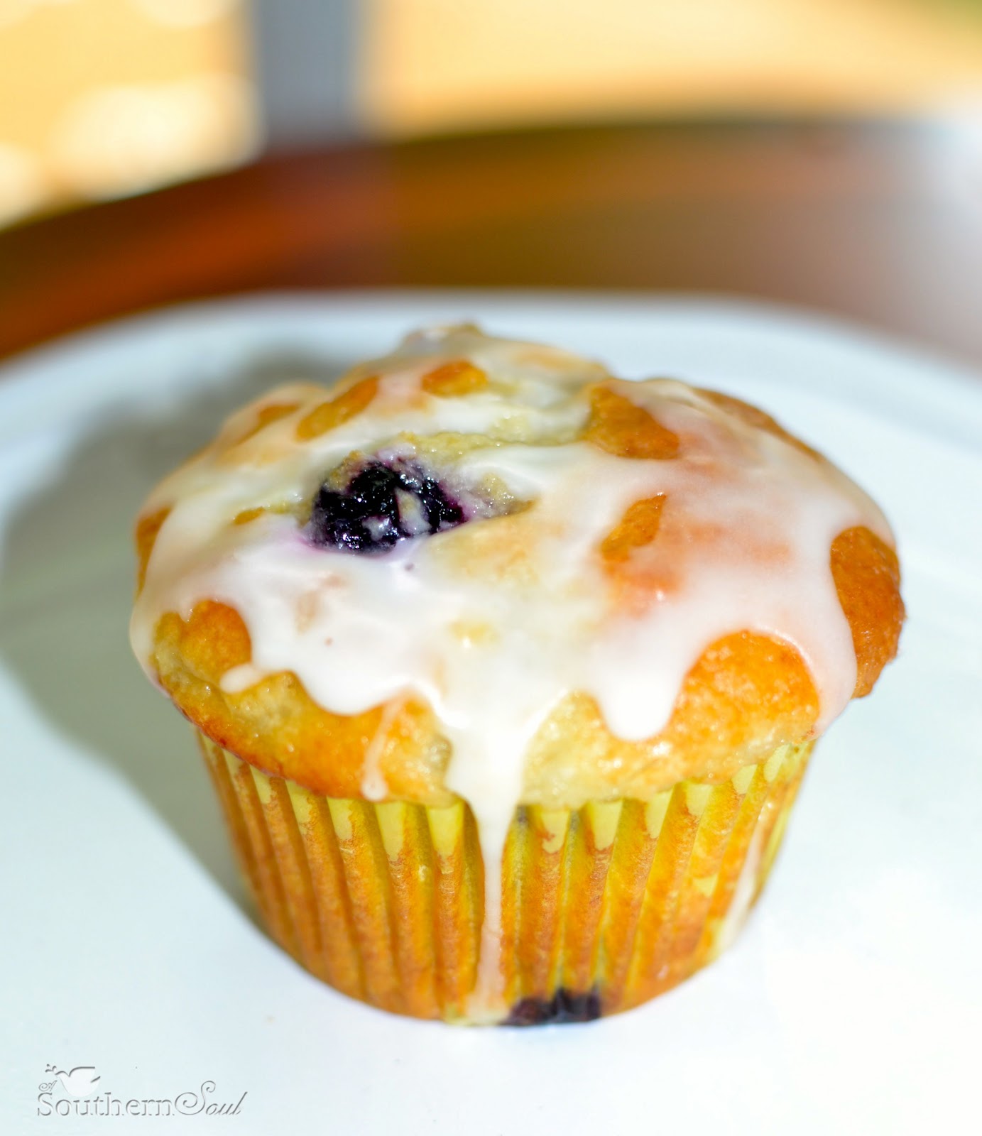 Blueberry Sour Cream Muffins with Lemon Glaze A southern Soul