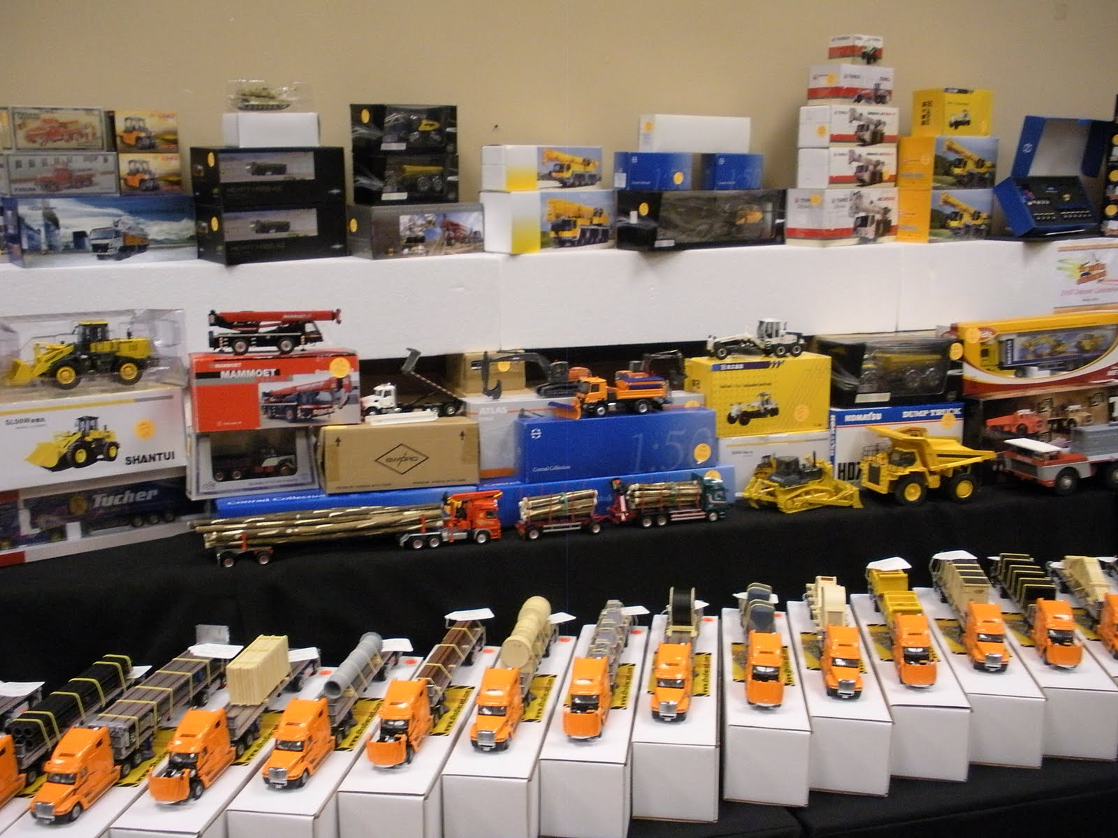 Chuck Sword DHS Diecast Blog Live from the Toy Trucker Show