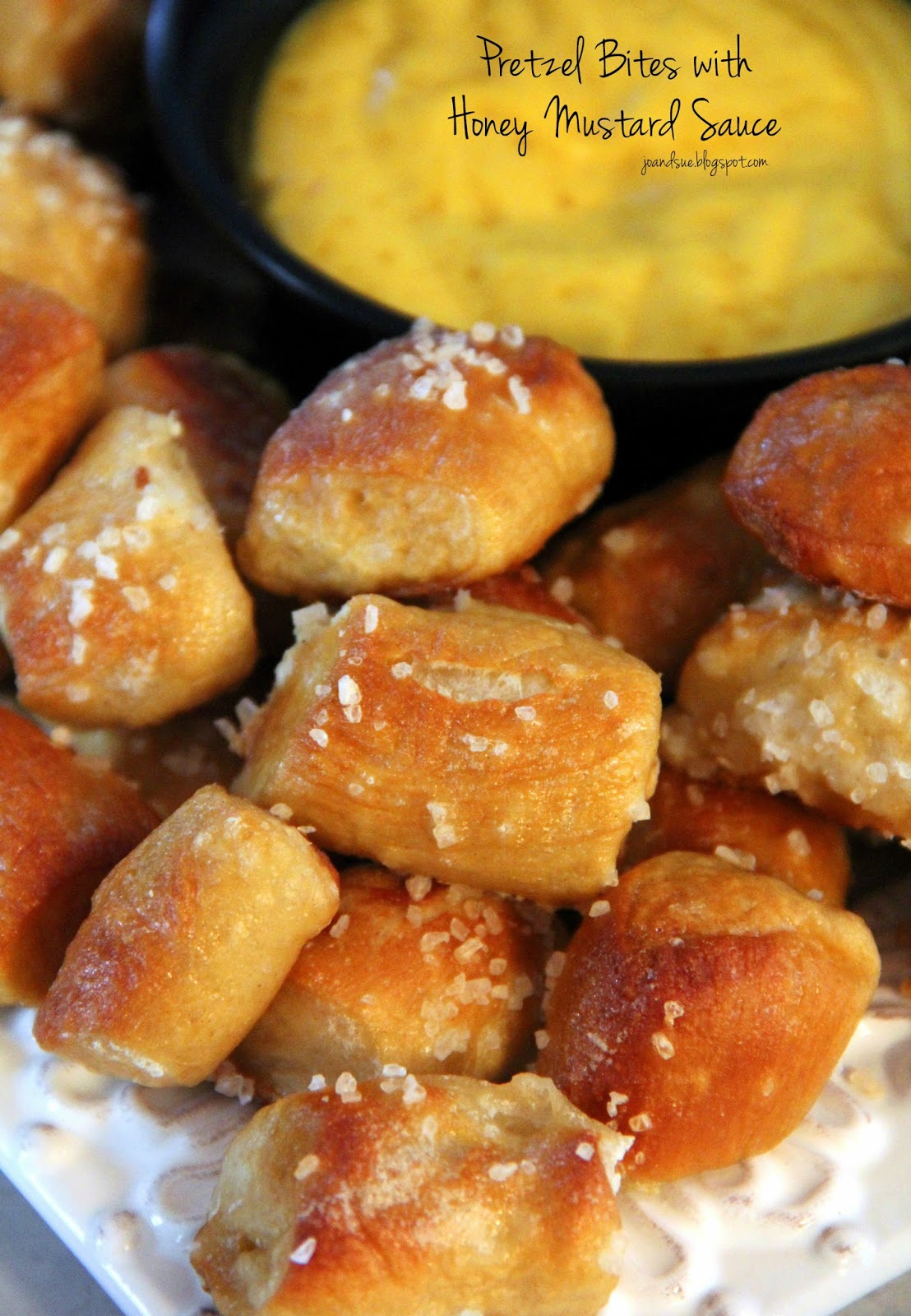 Jo and Sue Pretzel Bites With Honey Mustard Sauce