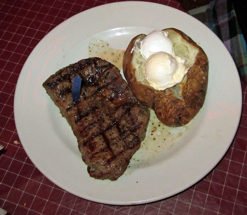 Central Florida's Good Eats Logan's Roadhouse