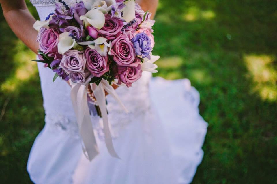 Battle Creek Michigan wedding flowers