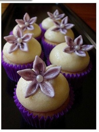 Dark Purple Wedding Decorations Dark Purple Wedding Decorations