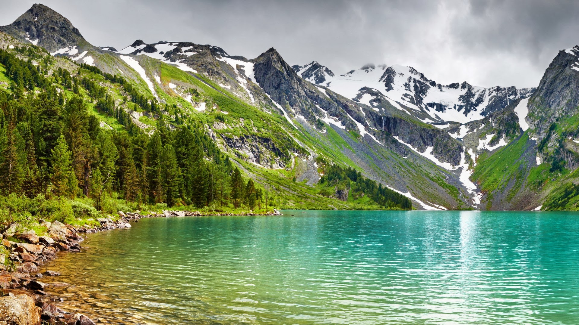 Lagos al Pie de la Montaña | Fotos e Imágenes en FOTOBLOG X