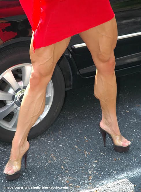 Sheila_Bleck_pro_female_bodybuilder_sexy_legs.jpg