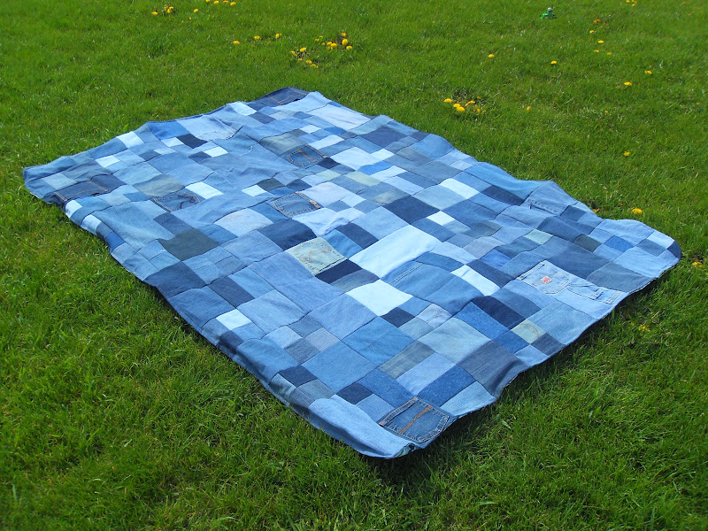 Simple Joy Crafting Denim and Vinyl Picnic Blanket