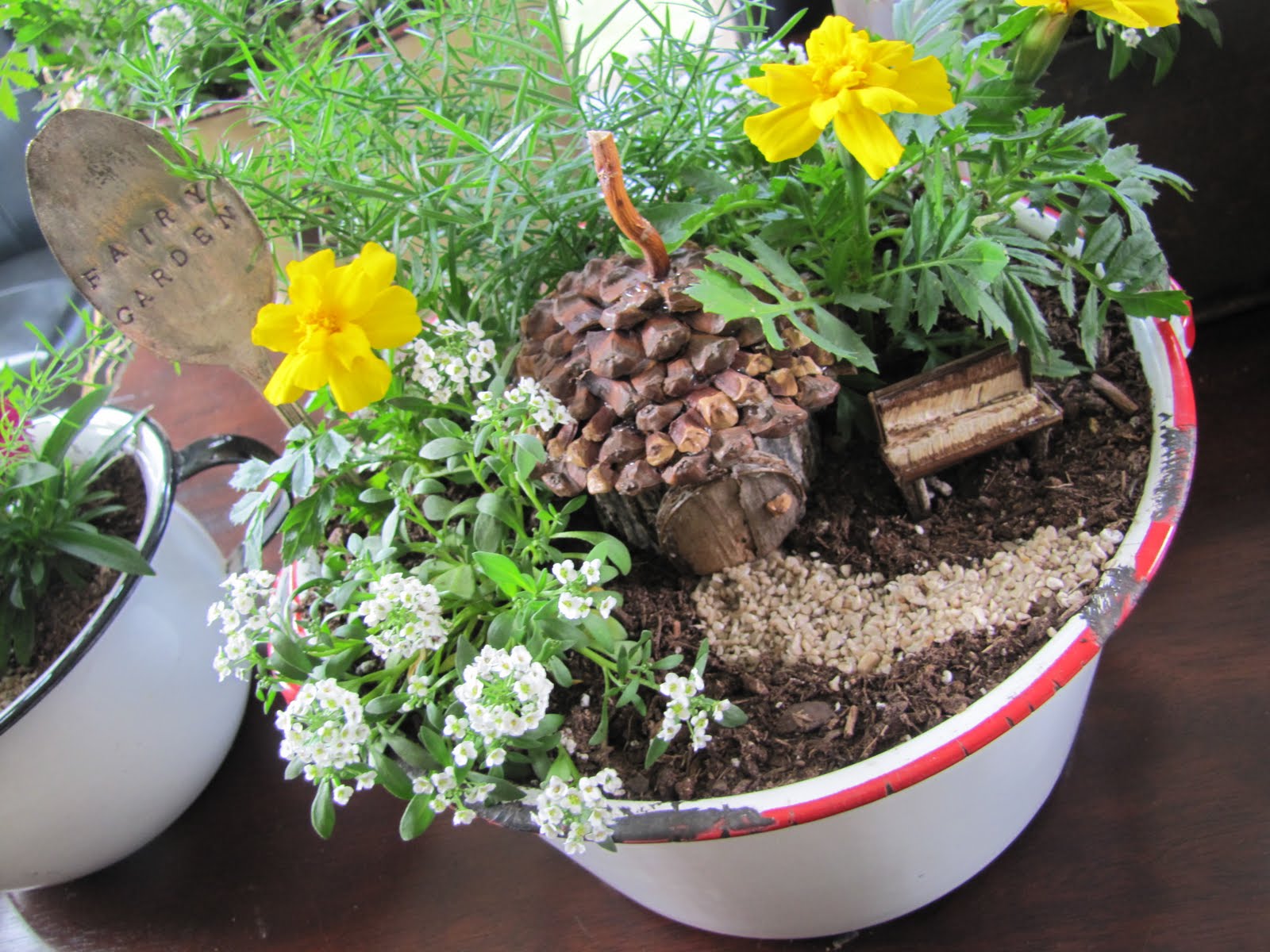 Fancilicious Fairylands Fairy Gardens and Gypsy Carvan Gardens for Sale!