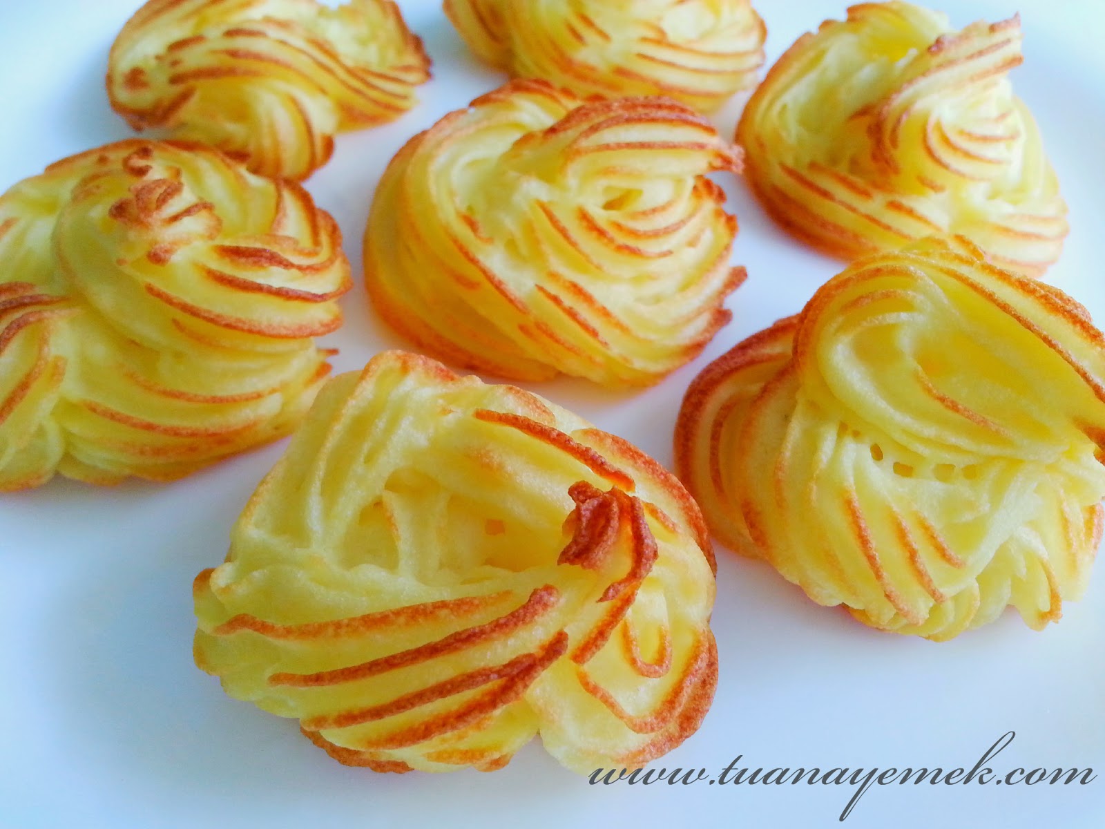 Fırında Parmesanlı Patates Fırında Parmesanlı Patates