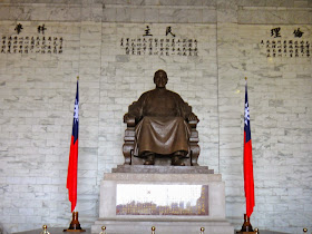 Chiang Kai Shek Statue at Taiwan 