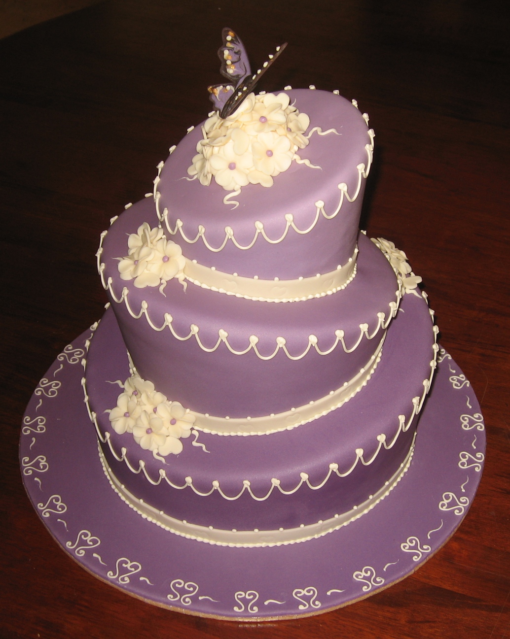 Cake ideas on Pinterest Purple Wedding Cakes, Chocolate ...