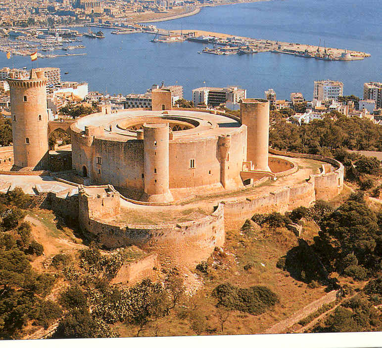 El Castillo de Bellver en Palma | Turismo de Baleares