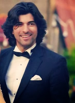 Engin Akyürek hd fotoğraf