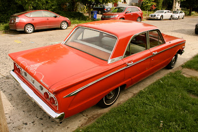 1962 Mercury Comet Custom sedan.