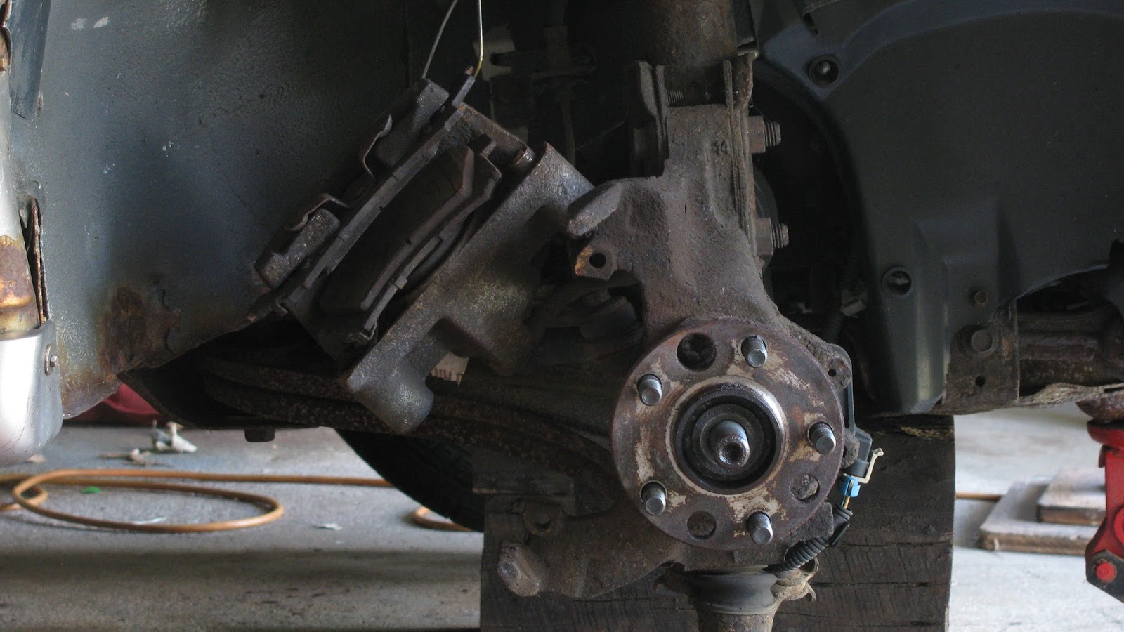 The Original Mechanic How to replace the right CV axle on a GM 1997