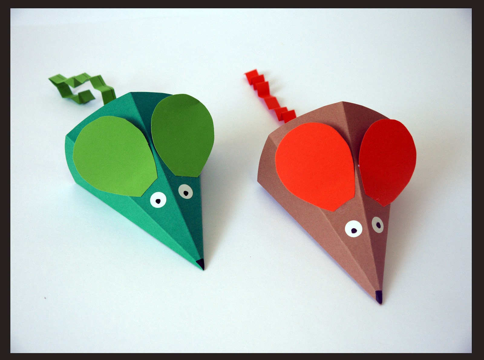 papel atrapa ratones