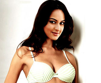sexy sonakshi sinha wallpapers,...