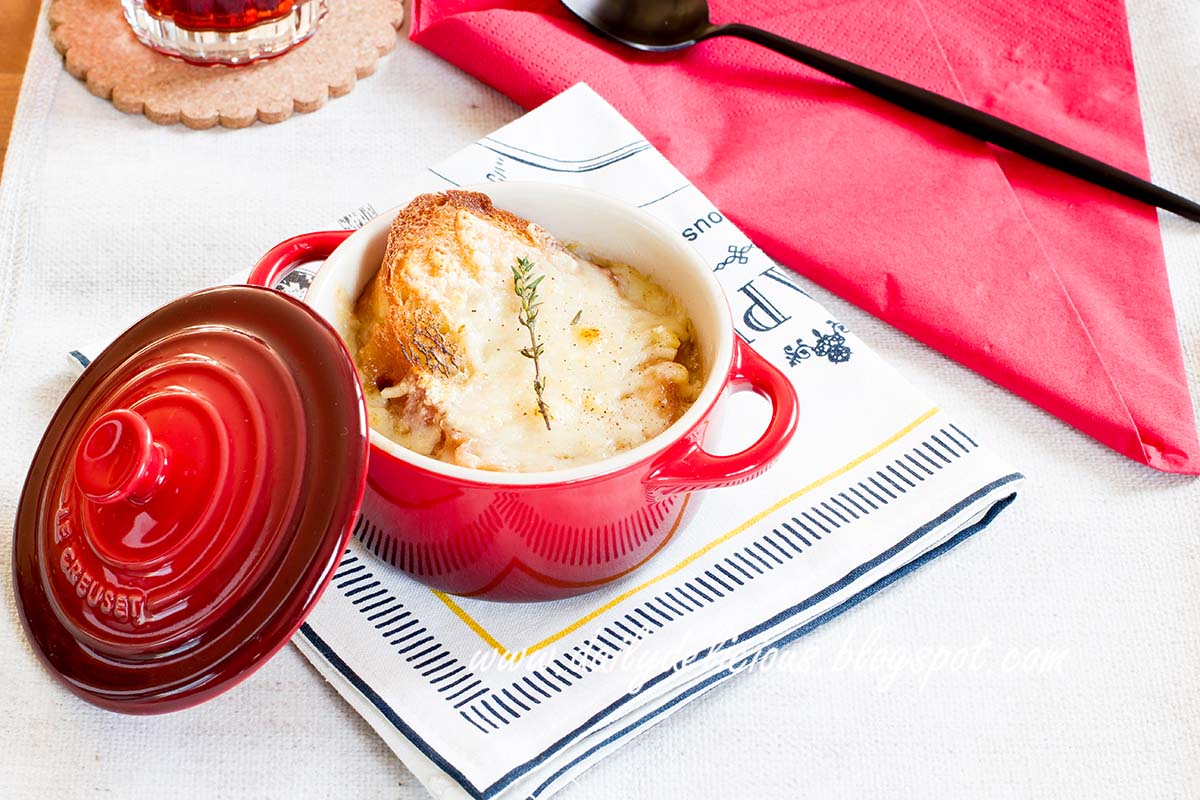 dailydelicious French Onion Soup Little soup to warm your heart