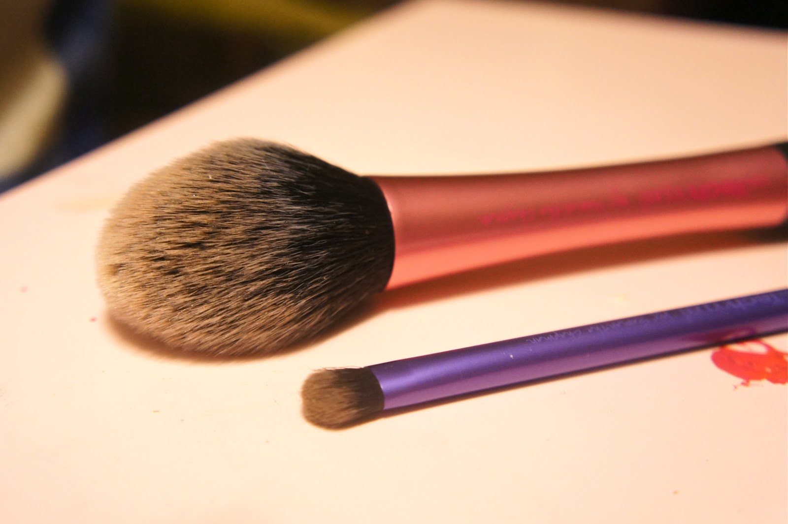 Yolanda G ♥ Real Techniques Blush Brush & Shading Brush