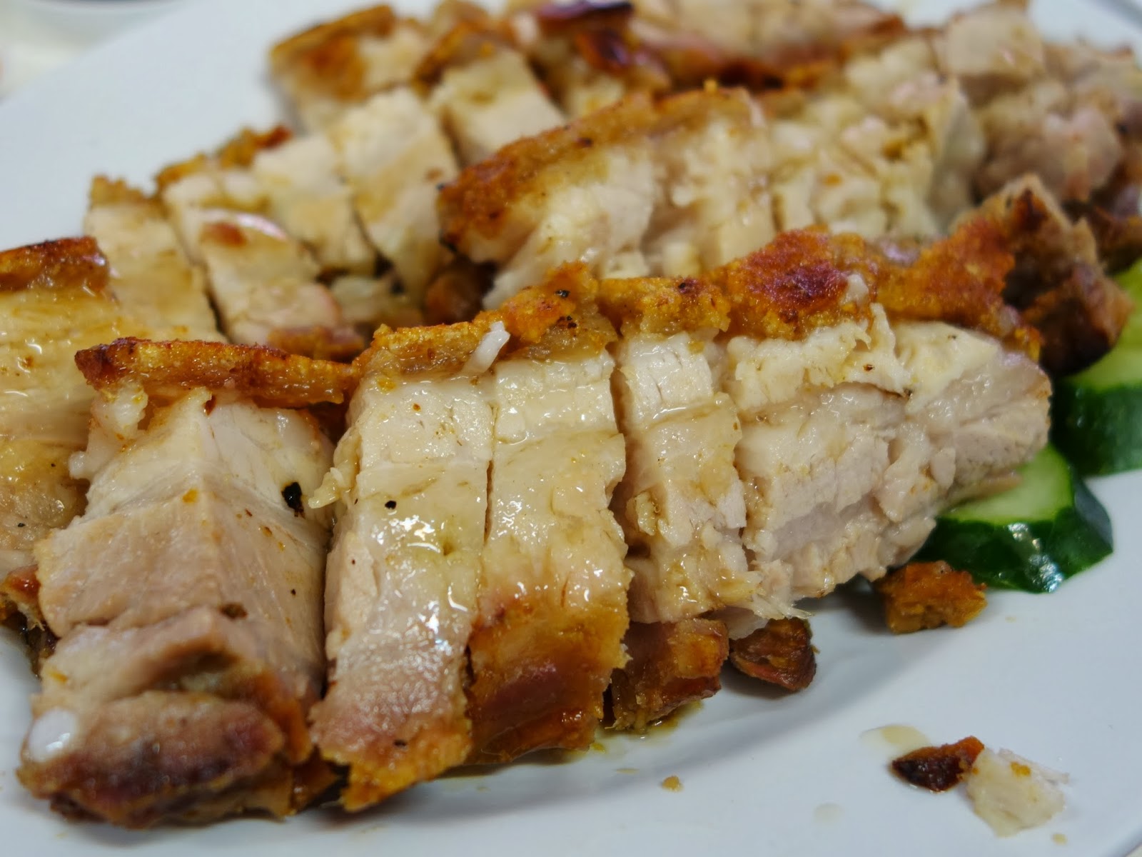 PinkyPiggu One Of The BEST ROASTED PORK BELLY I've Tried in Singapore