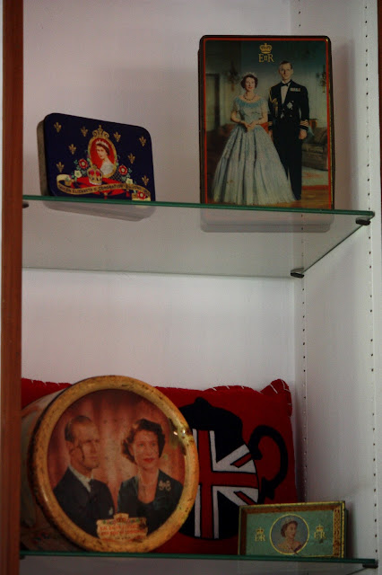 queen elizabeth II coronation souvenirs