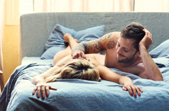 Happy Few, Photograph