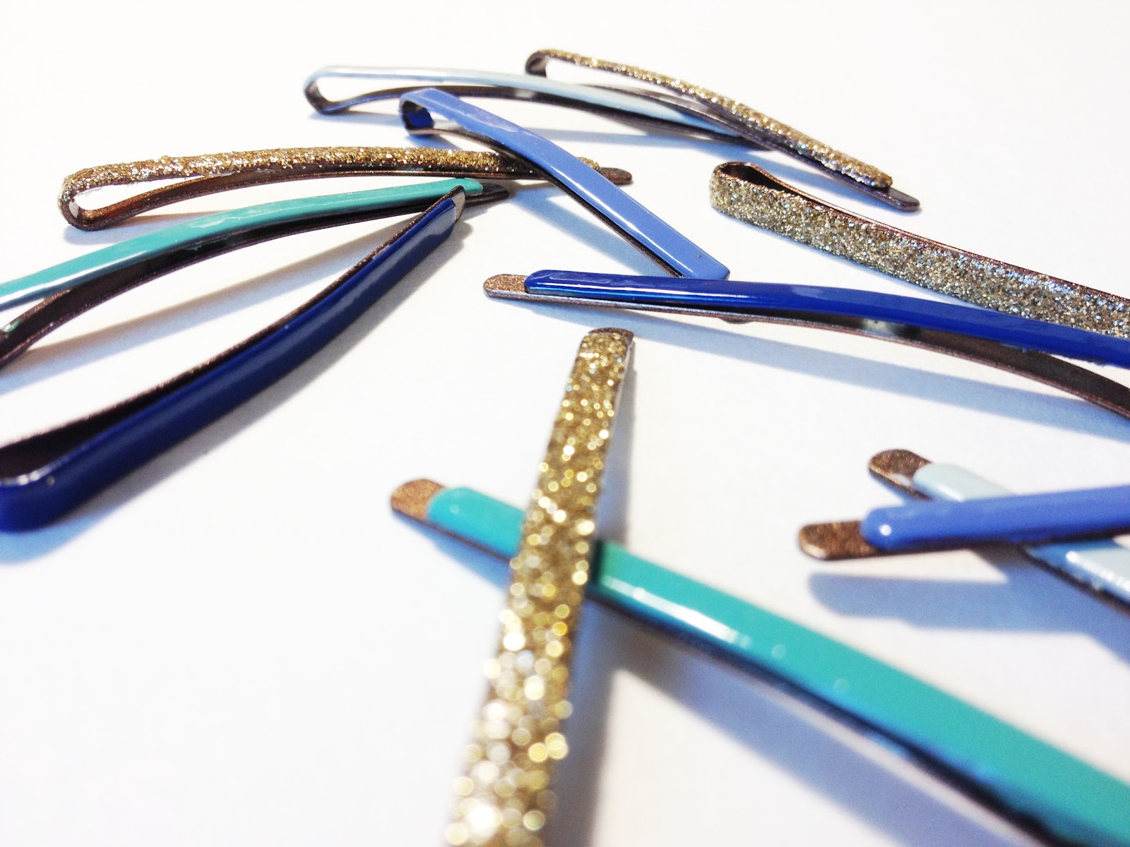 Blooms & Bows DIY Bright & Glitter Hair Pins