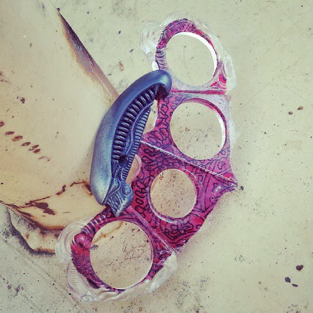 ALIENS"inspired" Xenomorph Knuckle Rings from Kilroy's Attic