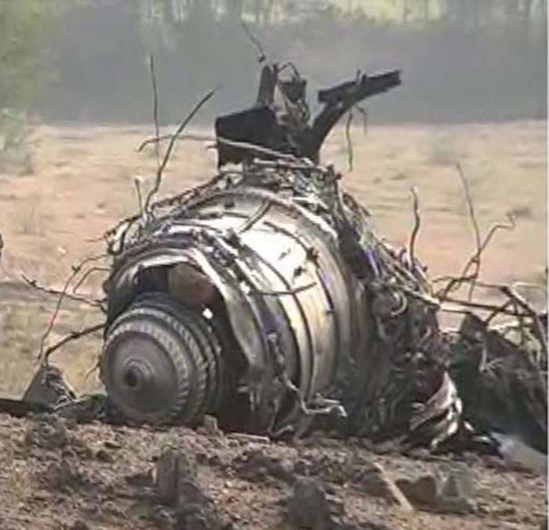 http://4.bp.blogspot.com/-nwOMi20jBJ0/Tuhj0wV9-CI/AAAAAAAAGZM/ZX7FMAtX--s/s1600/Indian+Air+Force+Su-30+MKI+fighter+jet+Crashes+pilots+safe+destroyed+first+2nd+third+1+2+3+4+5+11+12+1+3+14+%25281%2529.jpg
