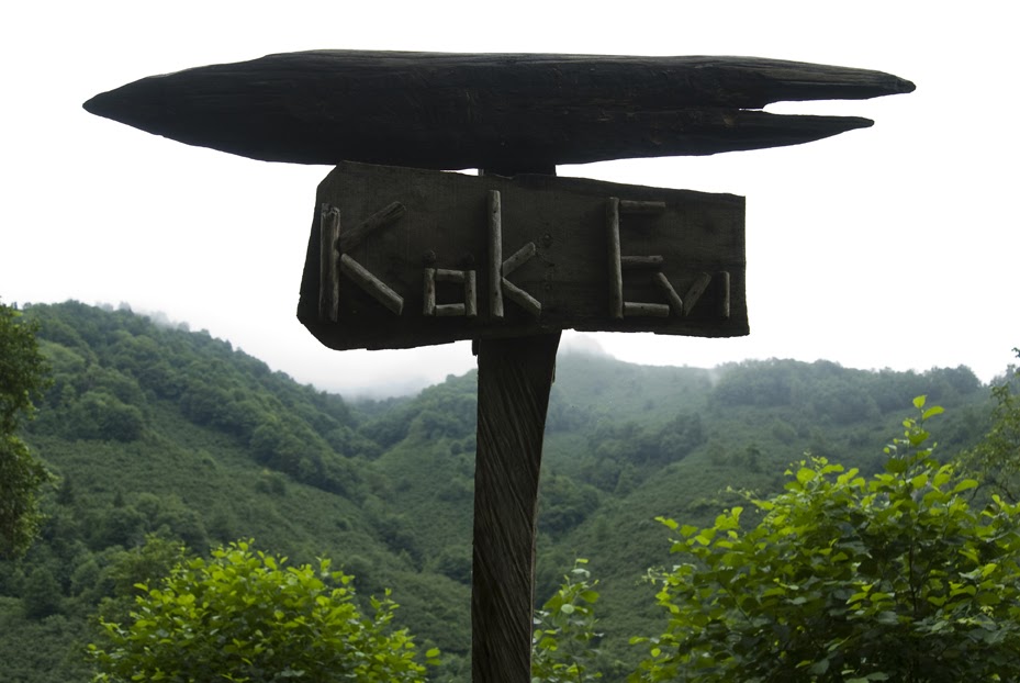 UMUT KAÇAR KÖK EV