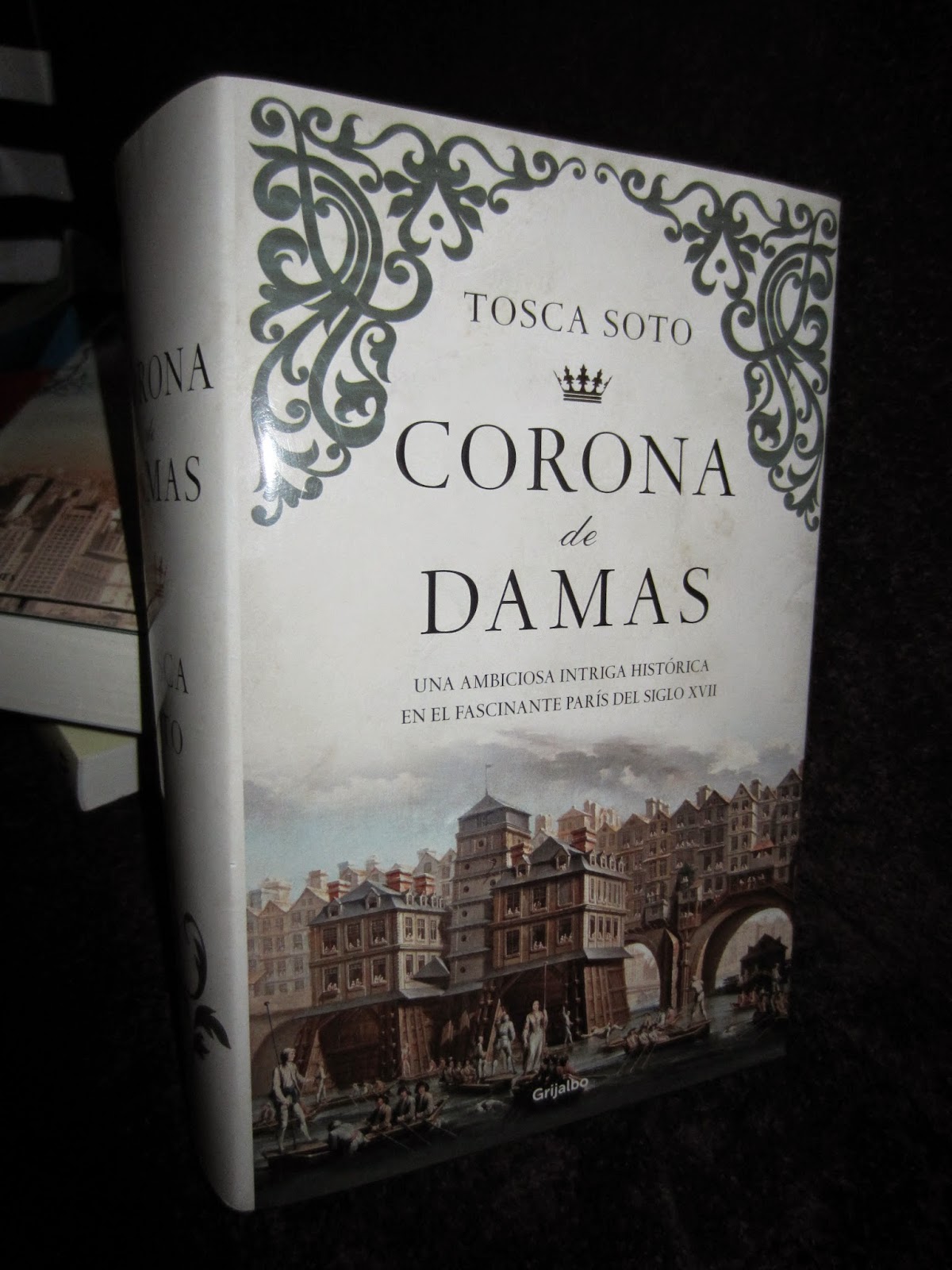  Libro "Corona de Damas" Tosca Soto