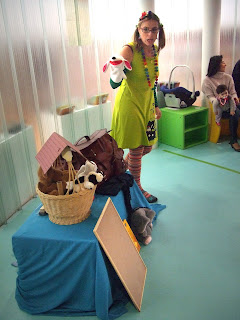 La Domadora de Cuentos en la biblioteca Villa de Vallecas Cuentacuentos, biblioteca, Villa de Vallecas, Qué animalada, comunidad de Madrid, Gracia Iglesias, infantil