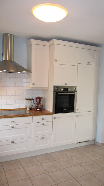 Kleines gelbes Haus: Mai 2012